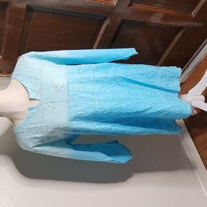 Sol Clothing brand. Blue long-sleeved tunic. Embroidered. Size 3X